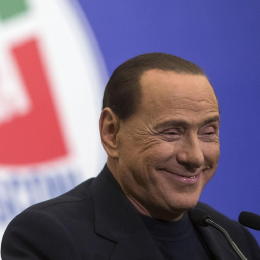 Report Extra. Sorpresa: "Berlusconi &#232; ancora cavaliere"