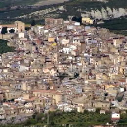 Report Extra. Arresti e confische non bastano. Le mafie non sono mai state così ricche
